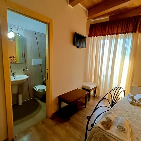 Affittacamereil Portale 3*