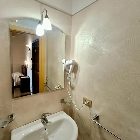 招待所 Affittacamere